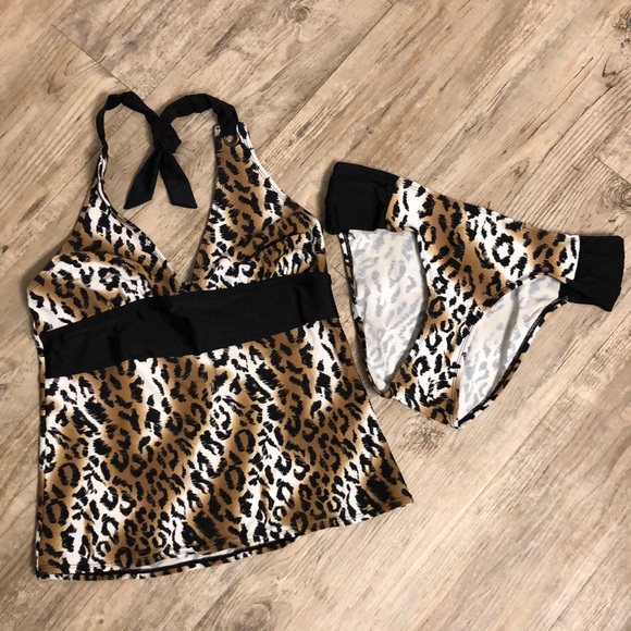 VENUS Other - Venus Swim Tankini Set